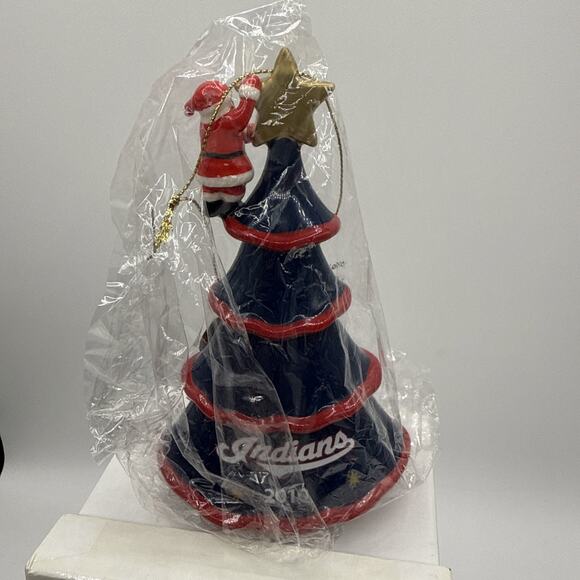 Danbury Mint Cleveland Indians 2010 Christmas Tree ornament With Box - Picture 4 of 8